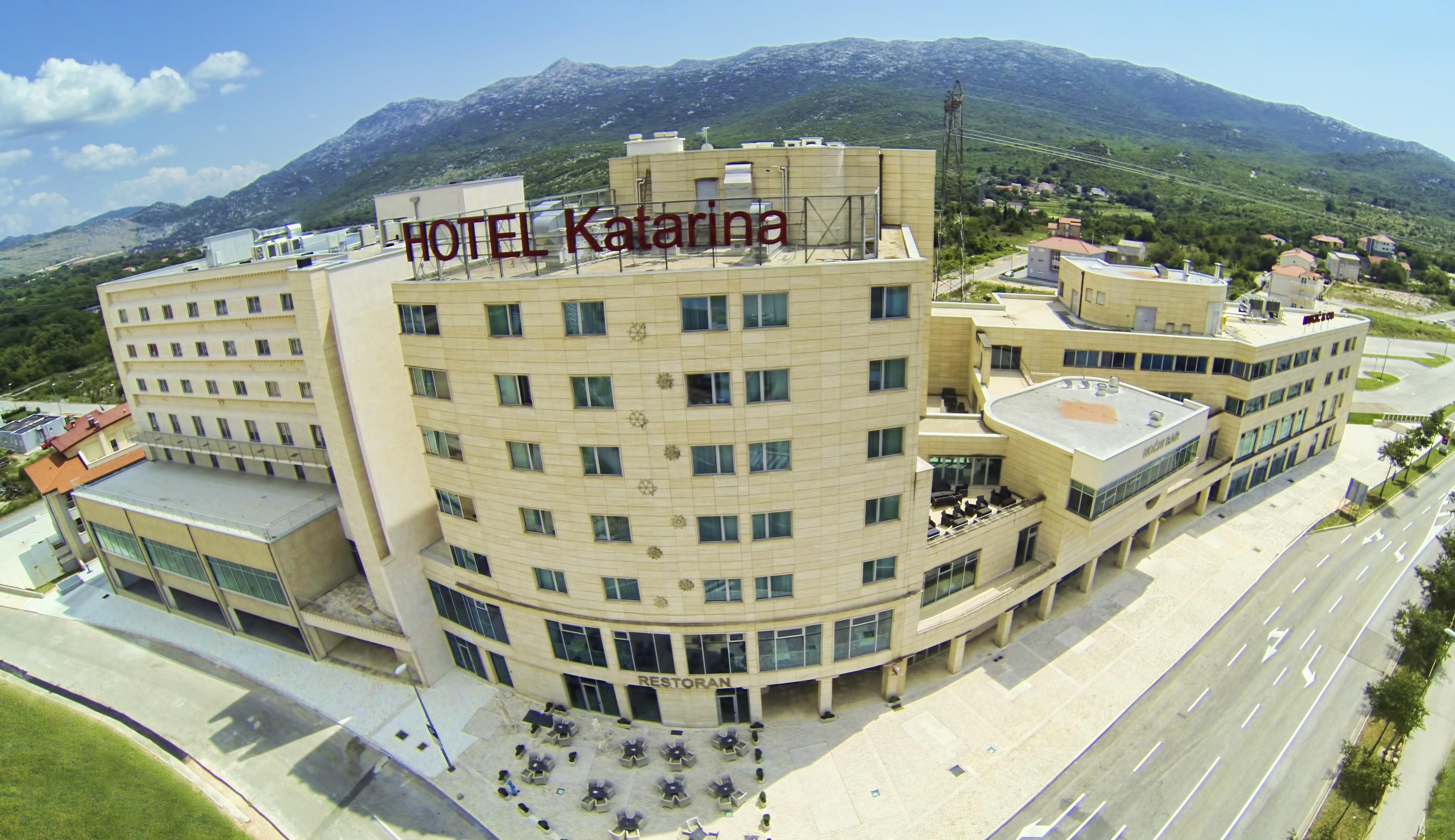 Hotel Katarina Dugopolje Buitenkant foto