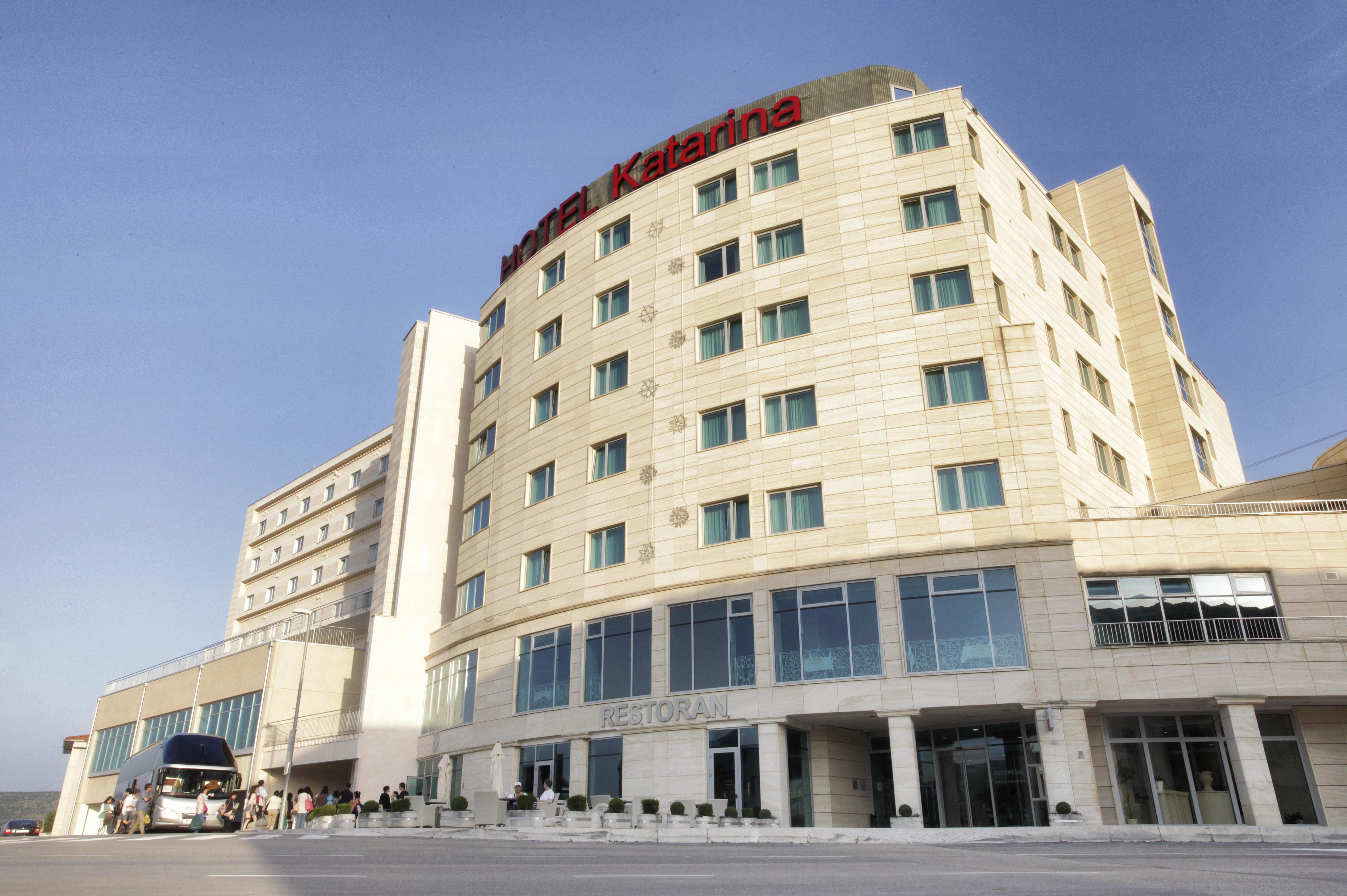 Hotel Katarina Dugopolje Buitenkant foto